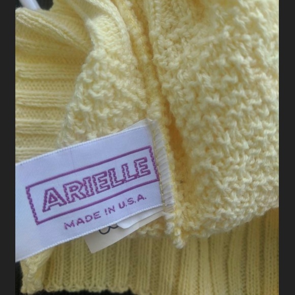 Yellow Summer Knit Sleeveless Sweater Top Vintage S XS New Old Stock - Picture 2 of 4